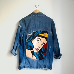 Куртка Wonder Woman